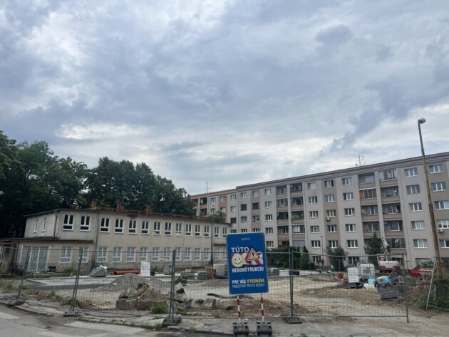 Parkovisko pre 28 miest  za 159 tisíc eur.